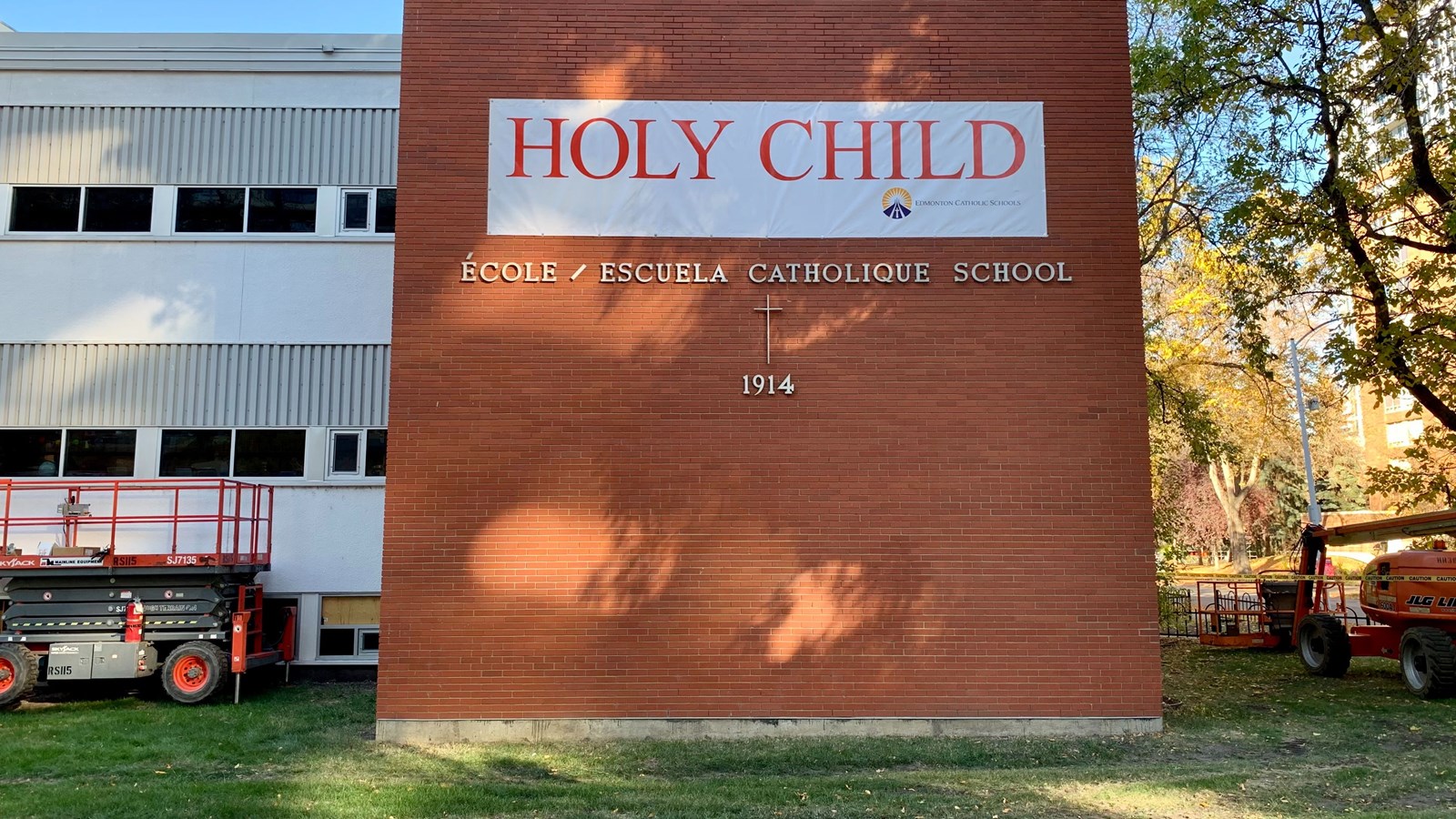 Click to enlarge Highslide JS