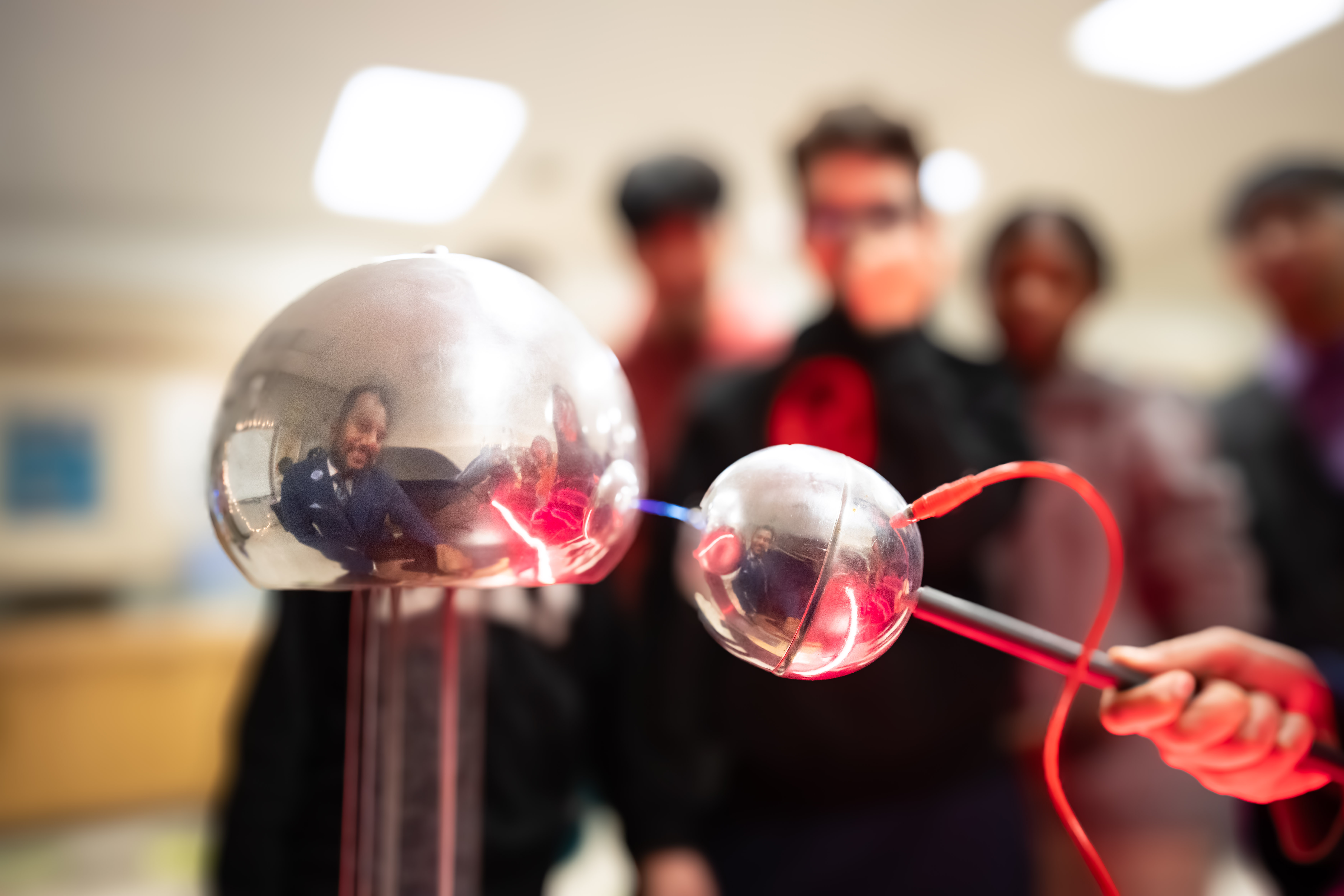 Science experiment depicting gravitational force