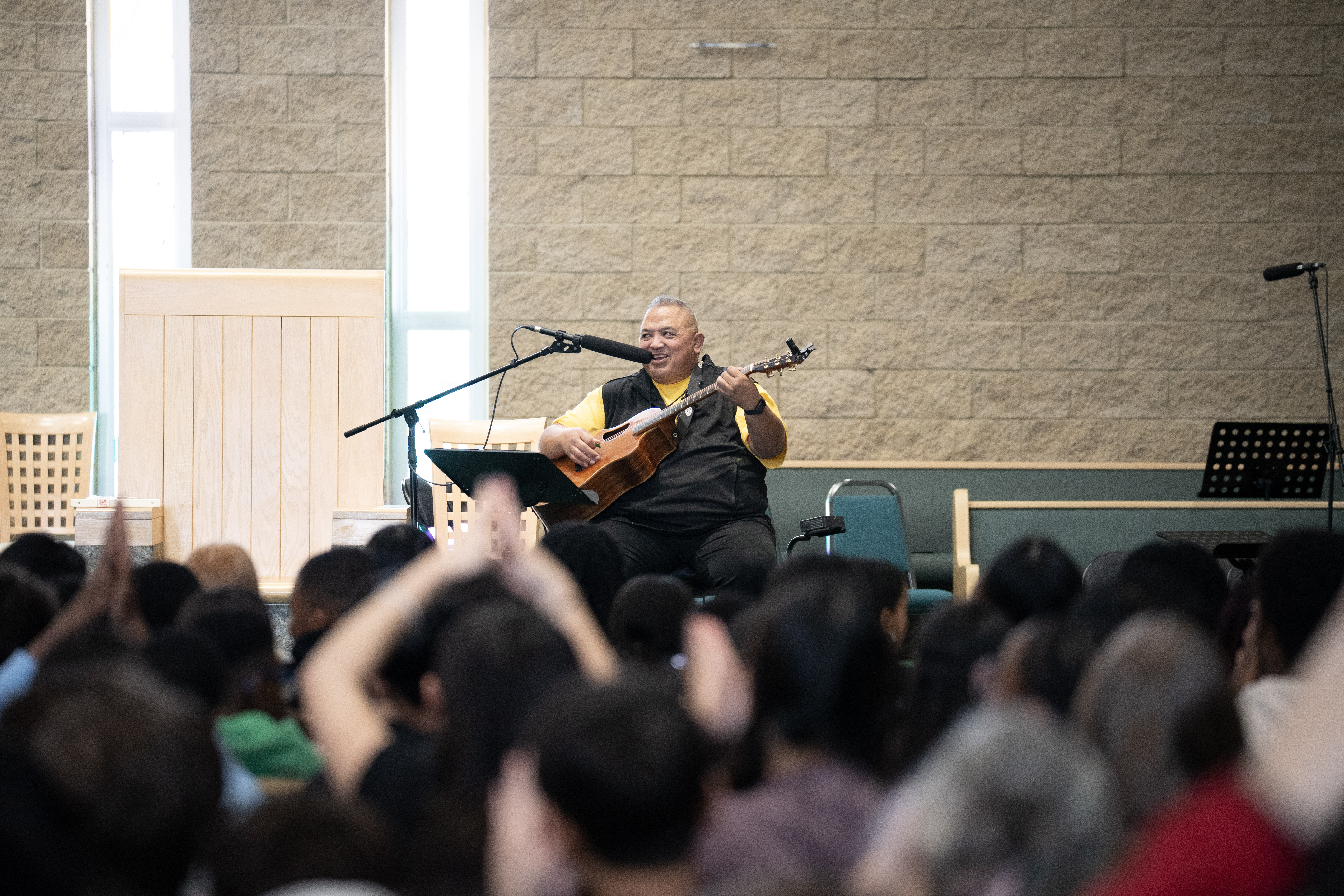 Faith Youth Day Singer
